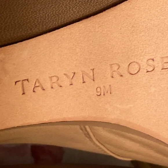 Taryn Rose camel leather wedge heel shoes Size 9 EUC - Picture 8 of 11